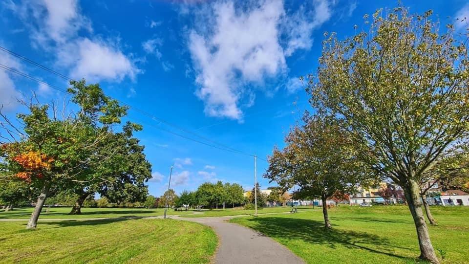Appartement Lux 3Bed Near Wembley With Parking By Oceana Group - Sleeps 8 à Harrow Extérieur photo